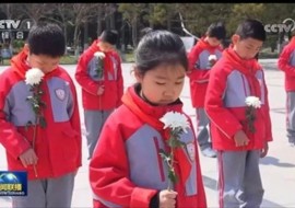 央视《新闻联播》报道周恩来红军小学清明祭英烈主题教育活动